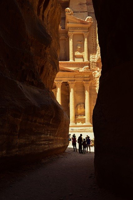 Descarga gratuita Petra Jordan Canyon: foto o imagen gratuita para editar con el editor de imágenes en línea GIMP