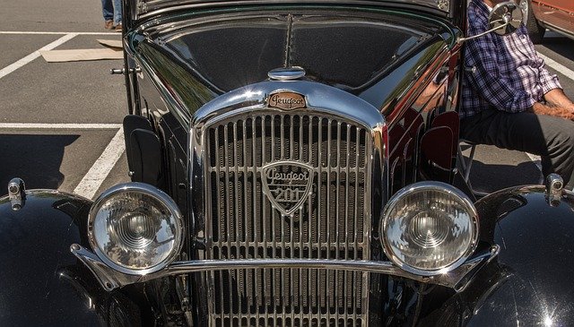 Téléchargement gratuit de Peugeot Oldtimer Grille - photo ou image gratuite à éditer avec l'éditeur d'images en ligne GIMP