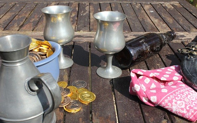 Muat turun percuma Pewter Goblet Flagon Beer - foto atau gambar percuma untuk diedit dengan editor imej dalam talian GIMP