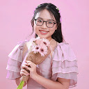 Phuong My Chi Theme Pink Background  screen for extension Chrome web store in OffiDocs Chromium