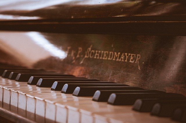 Free download Piano Vintage Music -  free photo or picture to be edited with GIMP online image editor