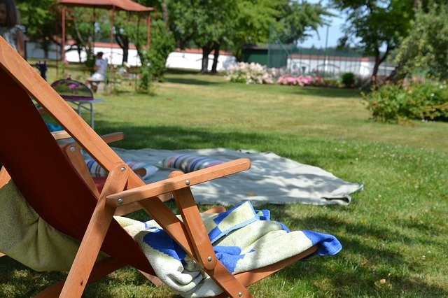 Free download Picnic Deck Chair Garden -  free photo or picture to be edited with GIMP online image editor