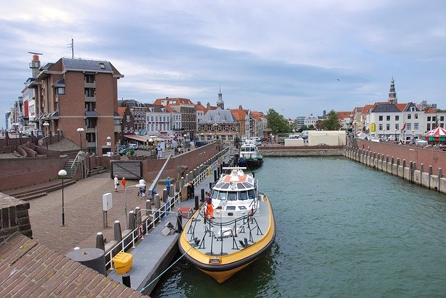 Free download Pilot Boat Port -  free photo or picture to be edited with GIMP online image editor