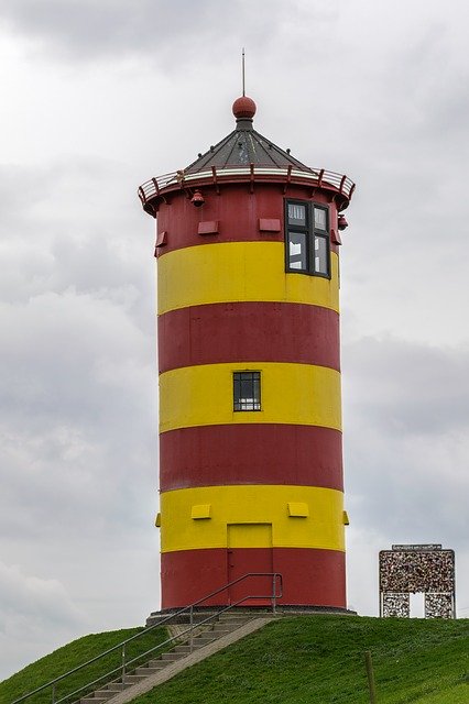 Descărcare gratuită Pilsum Lighthouse Beacon North - fotografie sau imagine gratuită pentru a fi editată cu editorul de imagini online GIMP