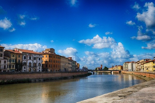הורדה חינם Pisa Arno Toscany - תמונה או תמונה בחינם לעריכה עם עורך התמונות המקוון GIMP