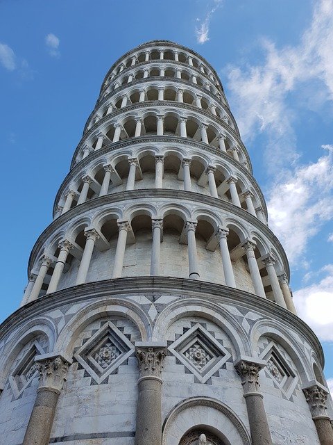 Téléchargement gratuit de Pisa Tower Askew - photo ou image gratuite à modifier avec l'éditeur d'images en ligne GIMP