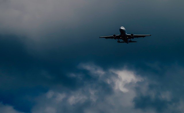 Free download plane co2 air traffic to travel free picture to be edited with GIMP free online image editor