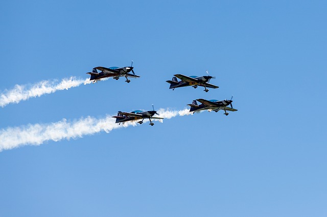 Free download planes flugshow show free picture to be edited with GIMP free online image editor