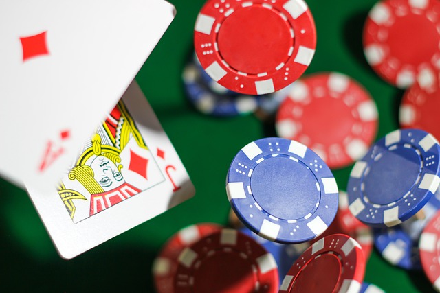 Free download poker chips cards poker blackjack free picture to be edited with GIMP free online image editor
