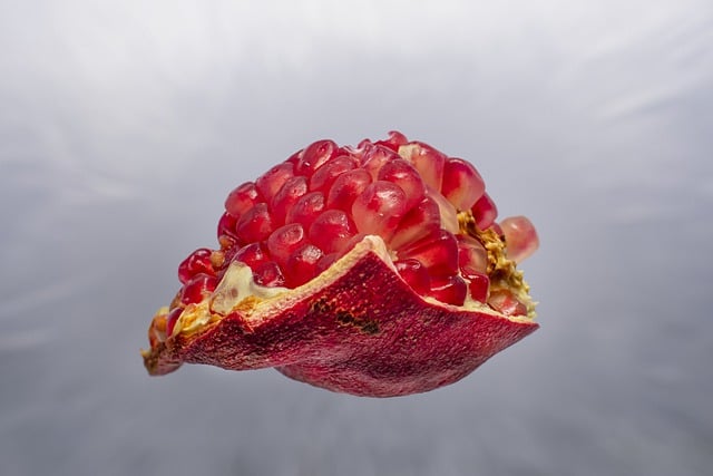 Descărcare gratuită Pomegranate Fruit - fotografie sau imagini gratuite pentru a fi editate cu editorul de imagini online GIMP