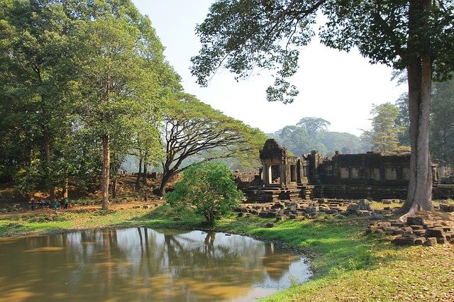 Free download Pond Ruin Angkor Wat -  free photo or picture to be edited with GIMP online image editor
