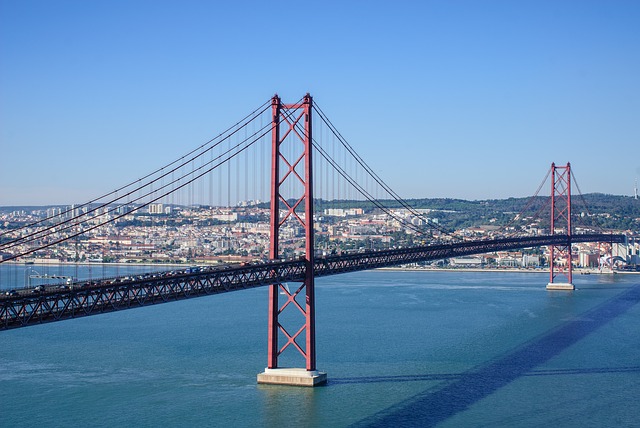 Free download ponte 25 de april lisbon free picture to be edited with GIMP free online image editor