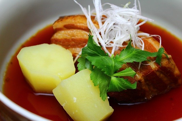 Бесплатно скачать Свиное рагу, японская кухня - бесплатную фотографию или картинку для редактирования с помощью онлайн-редактора изображений GIMP