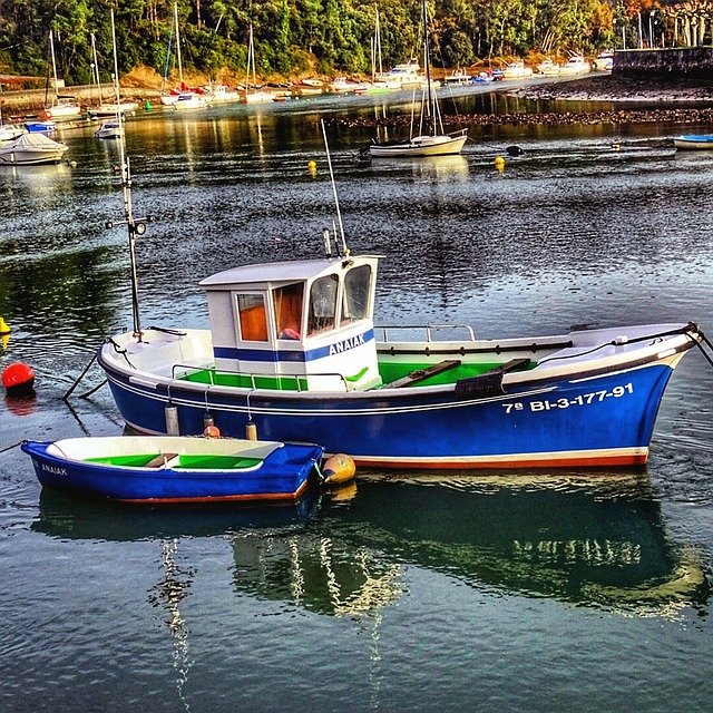 Gratis download Port Boats Sea - gratis foto of afbeelding om te bewerken met GIMP online afbeeldingseditor