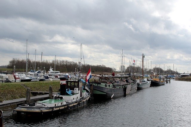 Free download Port Boats Water -  free photo or picture to be edited with GIMP online image editor