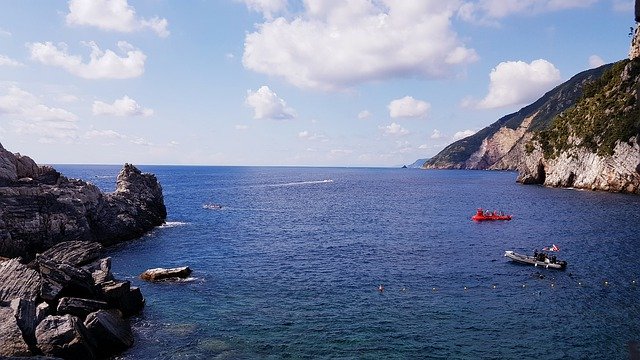 Bezpłatne pobieranie Porto Venere Sea Sky - bezpłatne zdjęcie lub obraz do edycji za pomocą internetowego edytora obrazów GIMP