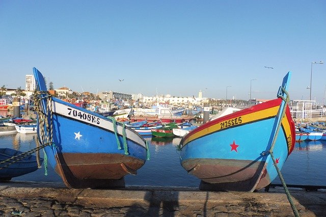 Descărcare gratuită Port Portugalia - fotografie sau imagine gratuită pentru a fi editată cu editorul de imagini online GIMP