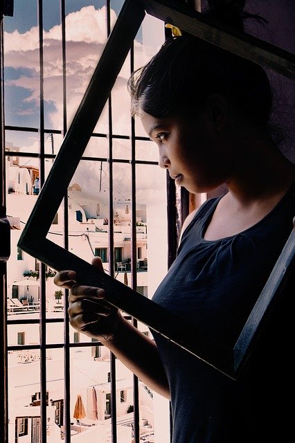ดาวน์โหลดฟรี Portrait Editing Woman - ภาพถ่ายหรือรูปภาพฟรีที่จะแก้ไขด้วยโปรแกรมแก้ไขรูปภาพออนไลน์ GIMP