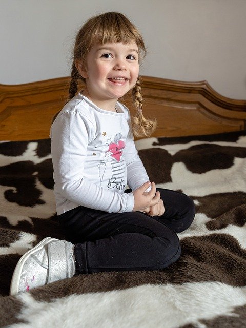 Téléchargement gratuit de Portrait Girl Child - photo ou image gratuite à modifier avec l'éditeur d'images en ligne GIMP