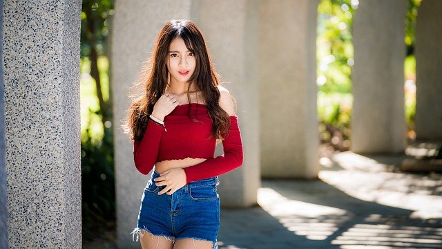 Free download portrait women girls people model free picture to be edited with GIMP free online image editor