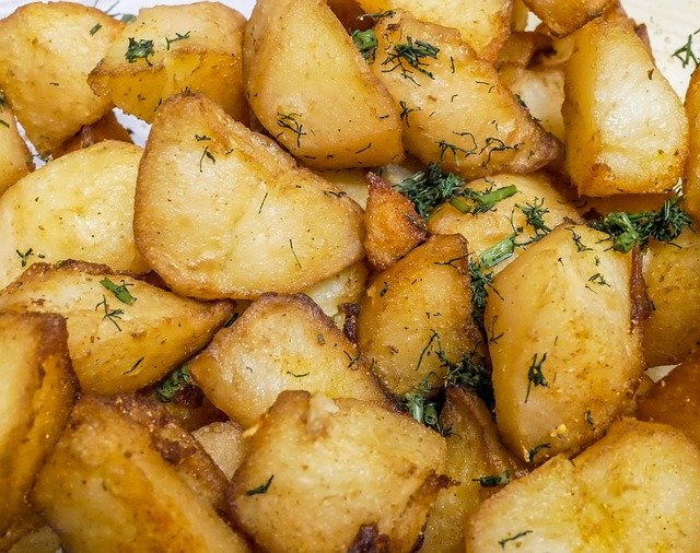 Muat turun percuma Potatoes A Potato Healthy - foto atau gambar percuma untuk diedit dengan editor imej dalam talian GIMP