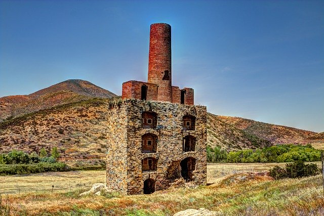 Free download Pottery Kiln Building -  free photo or picture to be edited with GIMP online image editor