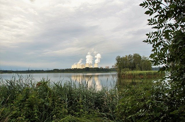 Безкоштовно завантажте Power Station Chimneys Smoke - безкоштовну фотографію або зображення для редагування за допомогою онлайн-редактора зображень GIMP