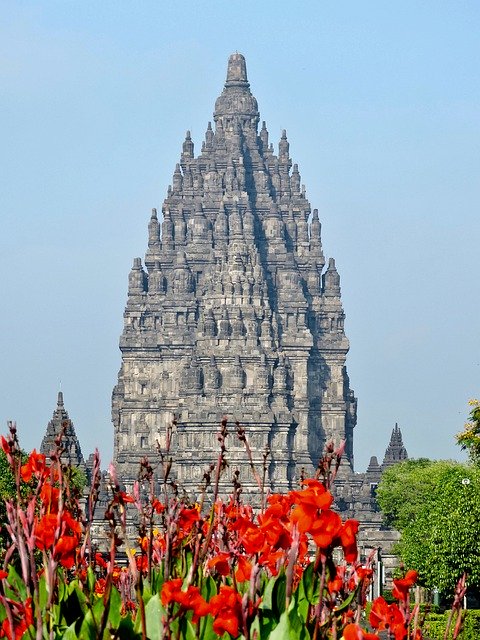 Free download Prambanan Java Indonesia Hindu -  free photo or picture to be edited with GIMP online image editor
