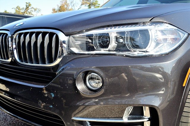 Unduh gratis gambar headlamp bmw x5 suv yang dimiliki sebelumnya untuk diedit dengan editor gambar online gratis GIMP