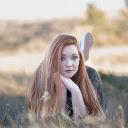 Pretty brown haired girl  screen for extension Chrome web store in OffiDocs Chromium