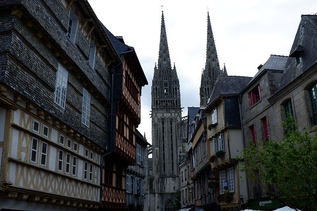 Muat turun percuma Quimper France Brittany - foto atau gambar percuma untuk diedit dengan editor imej dalam talian GIMP