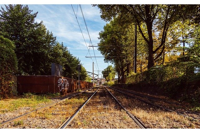 Download gratuito Rail Old Train - foto ou imagem gratuita para ser editada com o editor de imagens online do GIMP