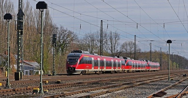 Free download railroad diesel multiple unit free picture to be edited with GIMP free online image editor