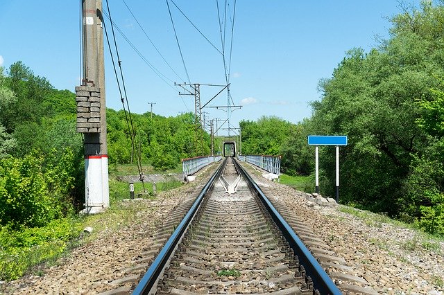 Gratis download Railroad Railway Travel - gratis foto of afbeelding om te bewerken met GIMP online afbeeldingseditor