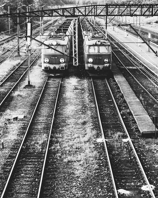 Rails Traction Train 무료 다운로드 - 무료 사진 또는 GIMP 온라인 이미지 편집기로 편집할 사진