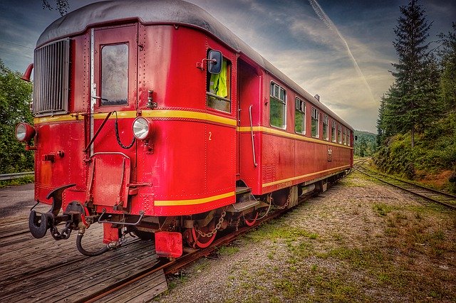 Unduh gratis Railway Historically Train - foto atau gambar gratis untuk diedit dengan editor gambar online GIMP