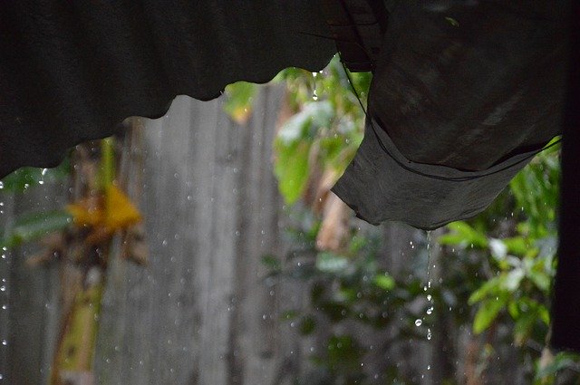 ດາວໂຫລດຟຣີ Rain My Home Water - ຮູບພາບຫຼືຮູບພາບທີ່ບໍ່ເສຍຄ່າເພື່ອແກ້ໄຂດ້ວຍບັນນາທິການຮູບພາບອອນໄລນ໌ GIMP