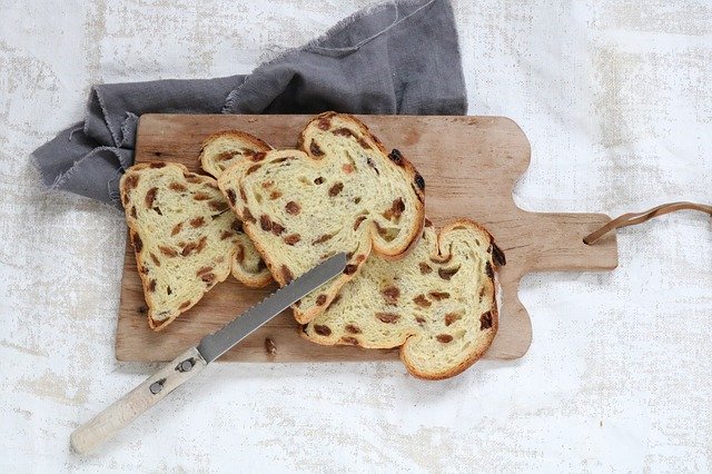 Muat turun percuma Raisin Bread Craft - foto atau gambar percuma untuk diedit dengan editor imej dalam talian GIMP