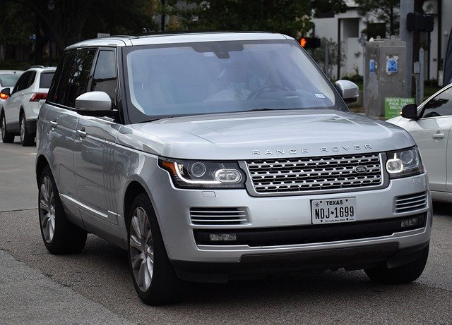 Free download range rover luxury car suv 4x4 free picture to be edited with GIMP free online image editor