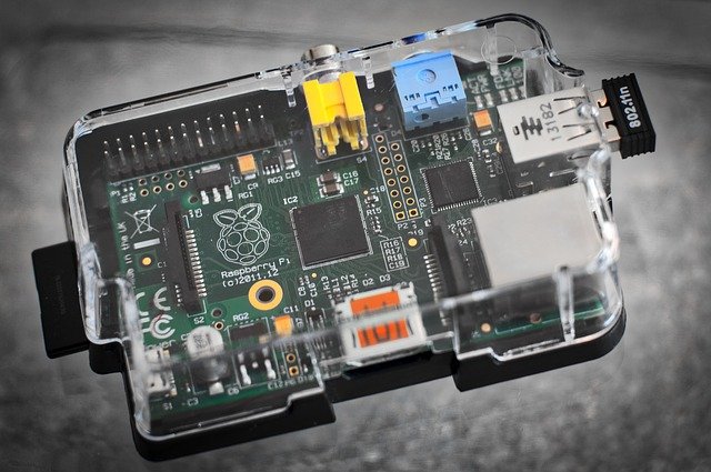Free download raspberry pi computer linux free picture to be edited with GIMP free online image editor