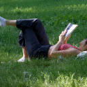Read a book on the relaxing grass garden  screen for extension Chrome web store in OffiDocs Chromium