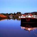 Red boat on the river  screen for extension Chrome web store in OffiDocs Chromium