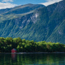 Red house by the river  screen for extension Chrome web store in OffiDocs Chromium