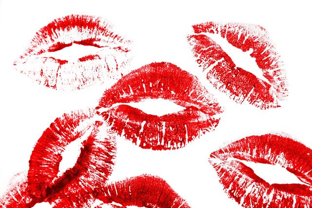 Template Photo Red Lipsticks Lips -  for OffiDocs