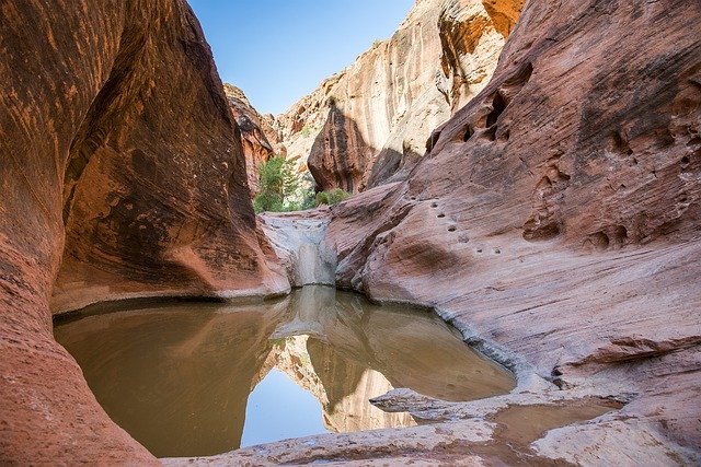 Free download Red Rock Cliffs Desert -  free photo or picture to be edited with GIMP online image editor