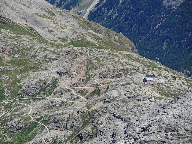 Ücretsiz indir Refuge Mountain Hut Alpine - GIMP çevrimiçi resim düzenleyici ile düzenlenecek ücretsiz fotoğraf veya resim