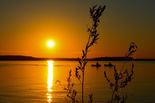 Descărcare gratuită Relax Water Lake - fotografie sau imagini gratuite pentru a fi editate cu editorul de imagini online GIMP