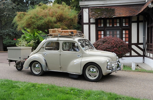 Free download renault 4cv vehicle automobile free picture to be edited with GIMP free online image editor