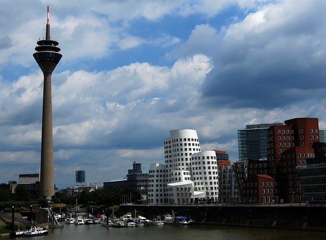 Gratis download Rijn-Duitsland-toren - gratis foto of afbeelding om te bewerken met GIMP online afbeeldingseditor