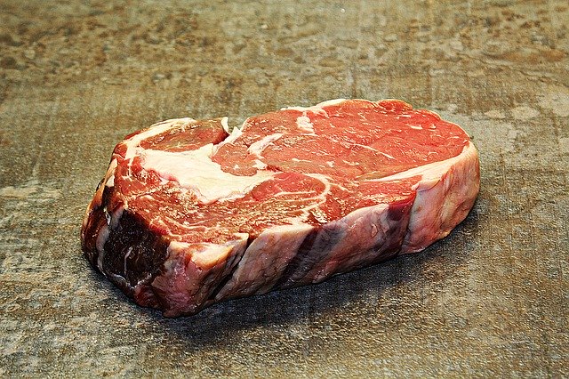 Kostenloser Download Ribeye Steak Meat - kostenloses Foto oder Bild zur Bearbeitung mit GIMP Online-Bildbearbeitung